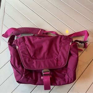 Osprey FlapJill Women's Courier Bag